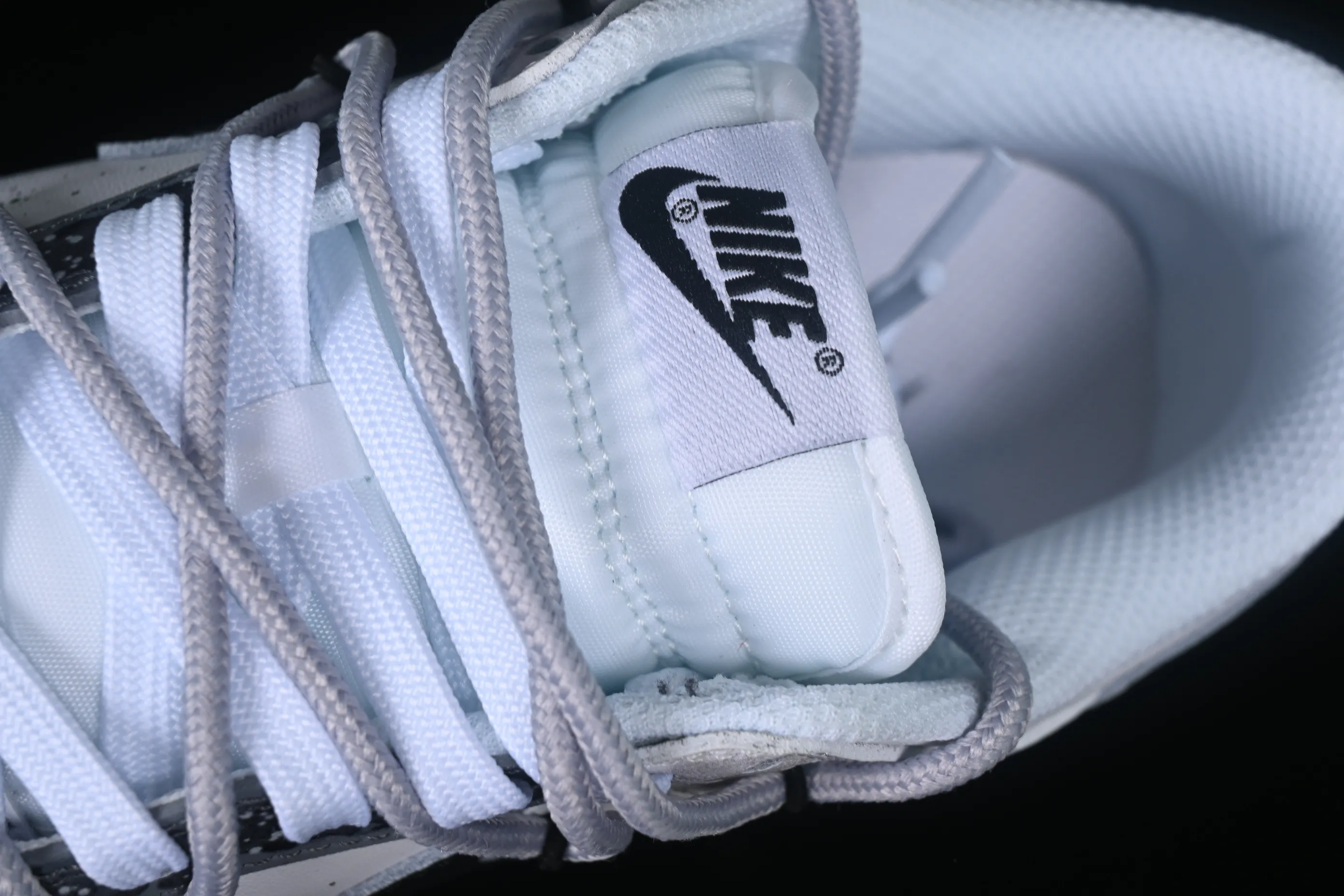 All categories Nk SB Dunk series Nk SB Dunk Low low-top sneakers Nk Dunk Low Chinese style ink painting black and white gray Da Vinci custom SB strap low-top casual sneakers DD1503-109